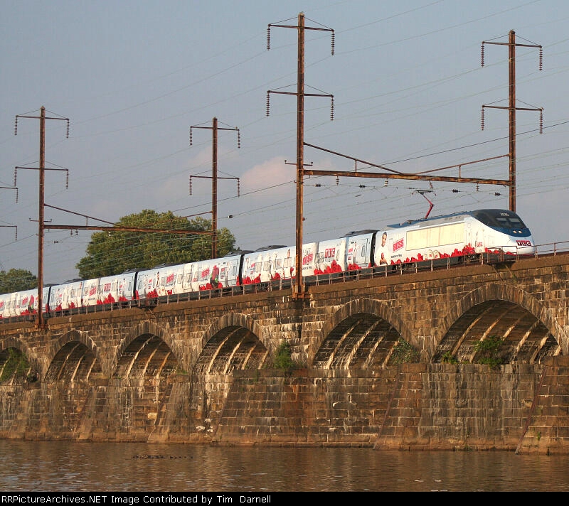 AMTK 2036 on train 2119